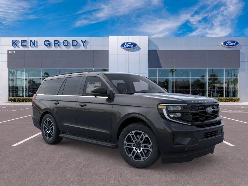 2026 Ford Expedition Active 4x4's photo