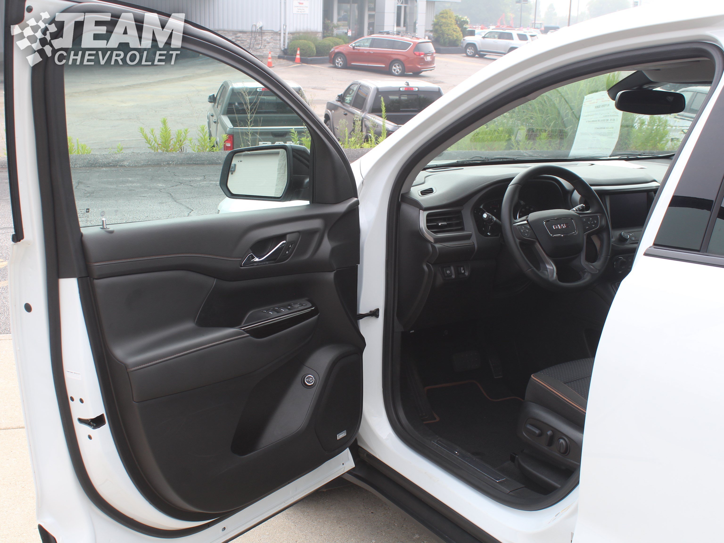 Used 2023 Summit White GMC AT4 image 10