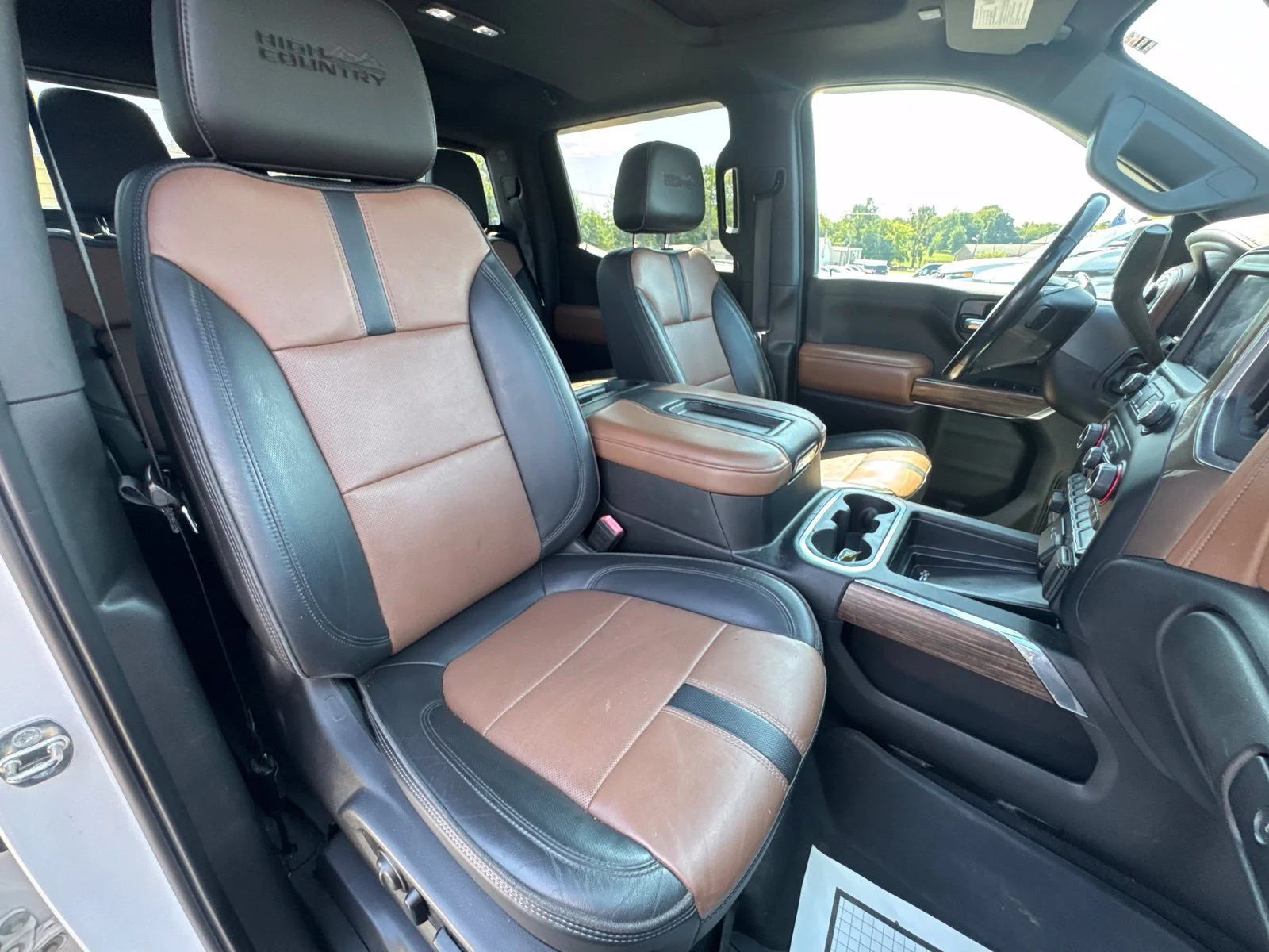 Used 2020 Beige Chevrolet High Country image 37
