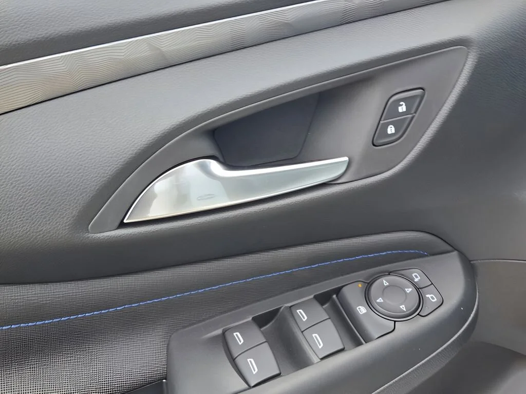 2026 Buick Envista Sport Touring - Photo 18
