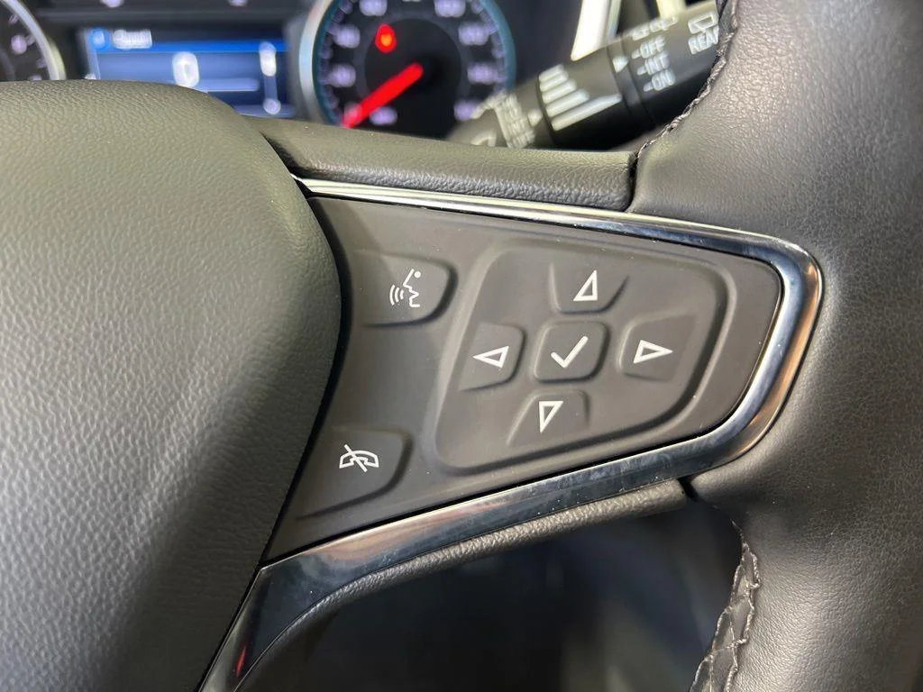 Used 2024 Sterling Gray Metallic Chevrolet LT image 10