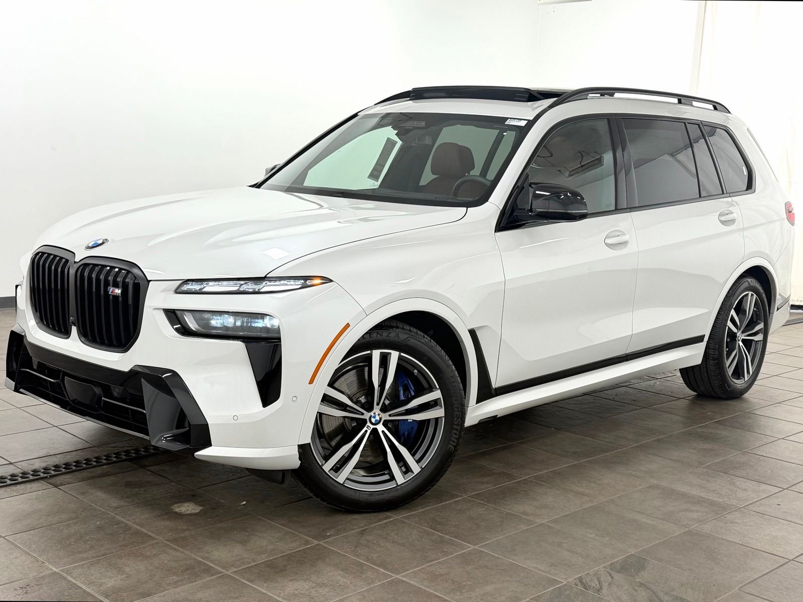 2026 BMW X7 M60i's photo
