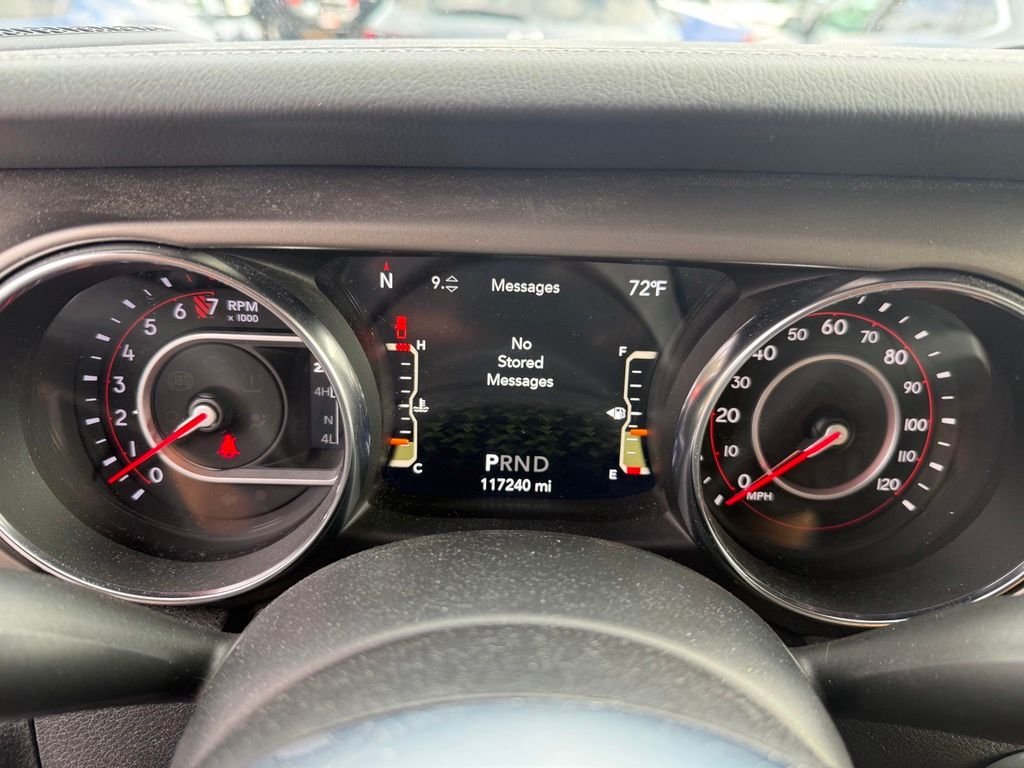 Used 2021 Gray Jeep Rubicon image 9