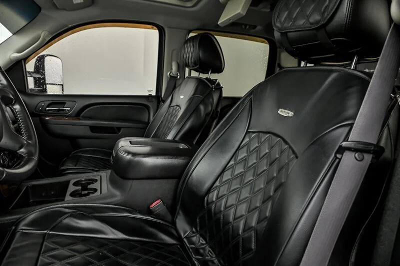2011 Chevrolet Silverado 3500HD LTZ - Photo 18