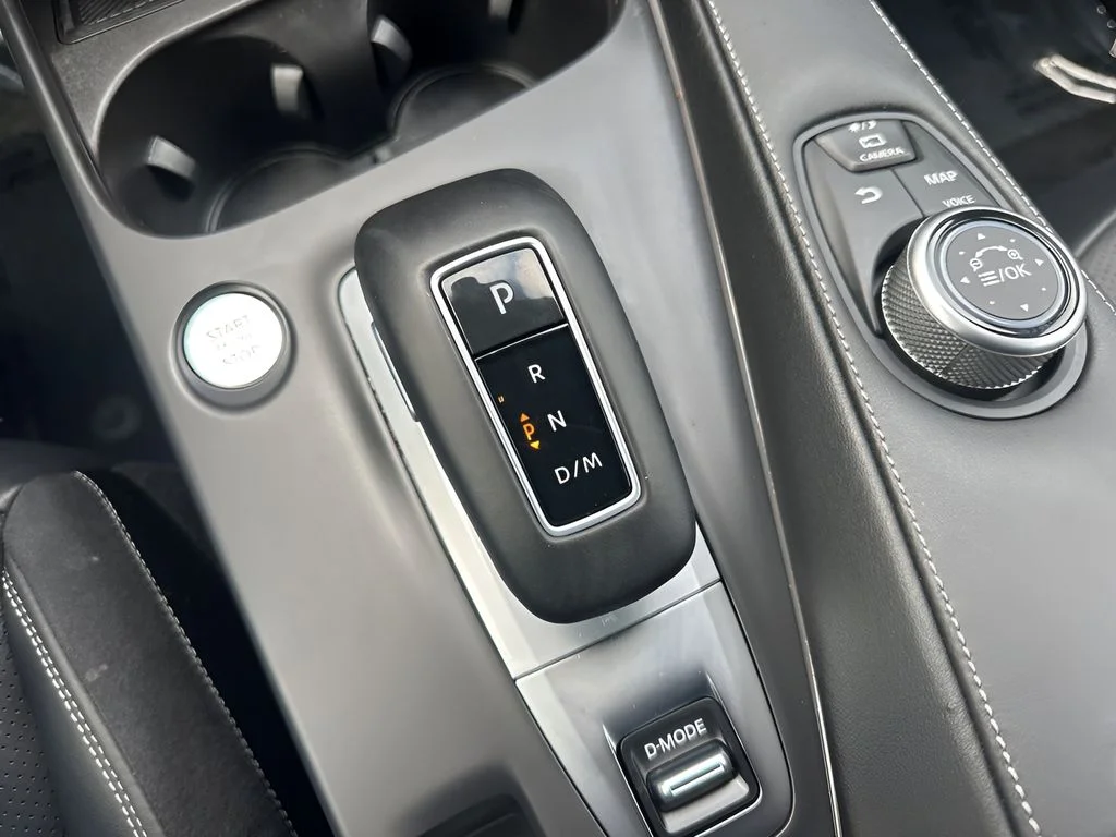 Used 2024 Gray INFINITI SPORT image 18