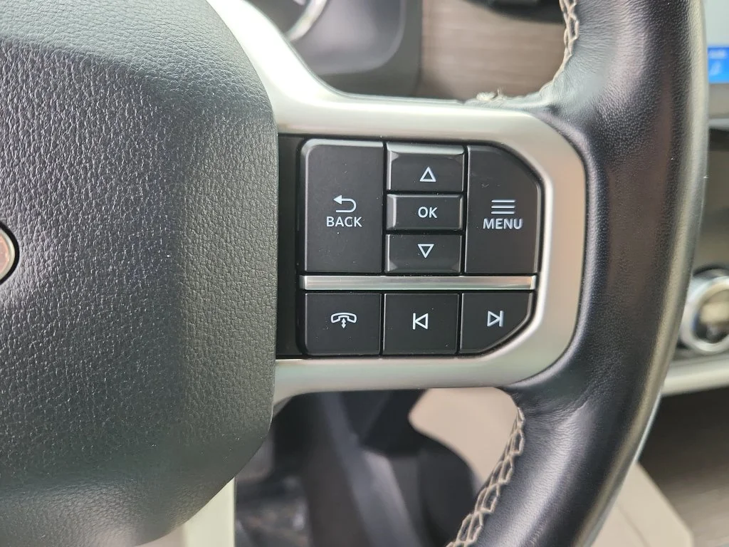Used 2024 Silver Ford Limited image 25