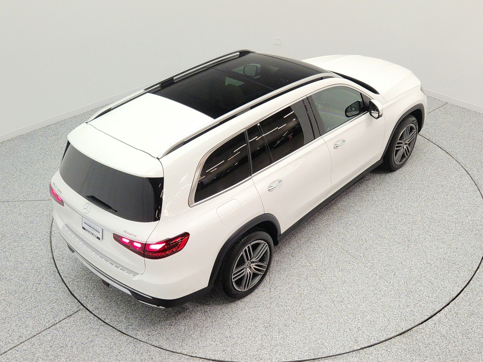 Certified Used 2024 Polar White Mercedes-Benz GLS 450 4MATIC® SUV image 27