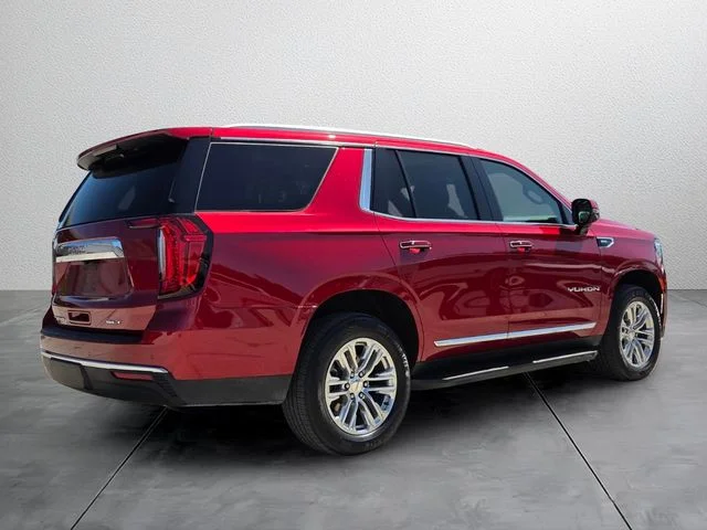 Used 2023 Red GMC SLT image 4