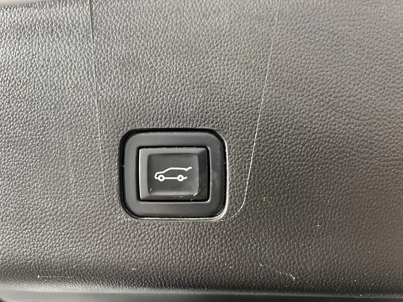 Used 2023 Summit White Chevrolet LT image 23