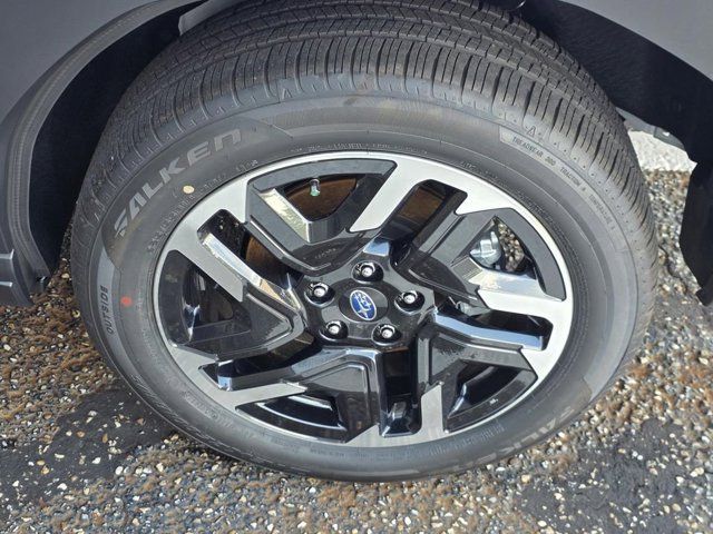New 2026 CRYSTAL WHITE PEARL Subaru Premium Hybrid image 36