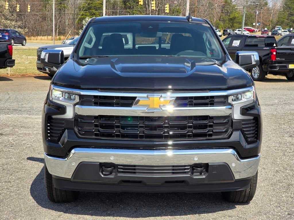 New 2026 Black Chevrolet LT image 17