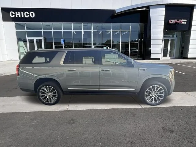 2026 GMC Yukon XL Denali - Photo 9