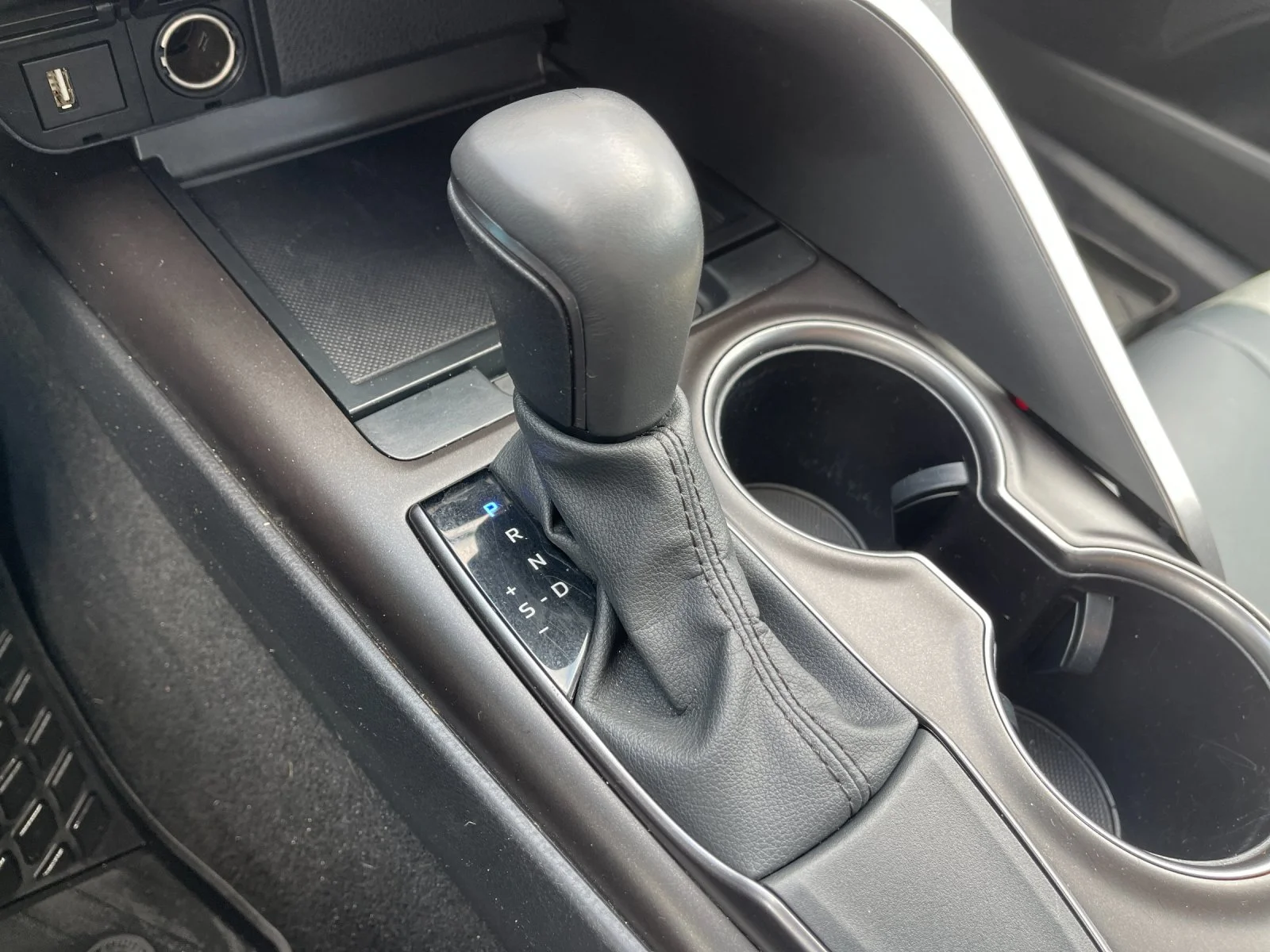 Used 2024 Silver Toyota SE image 22