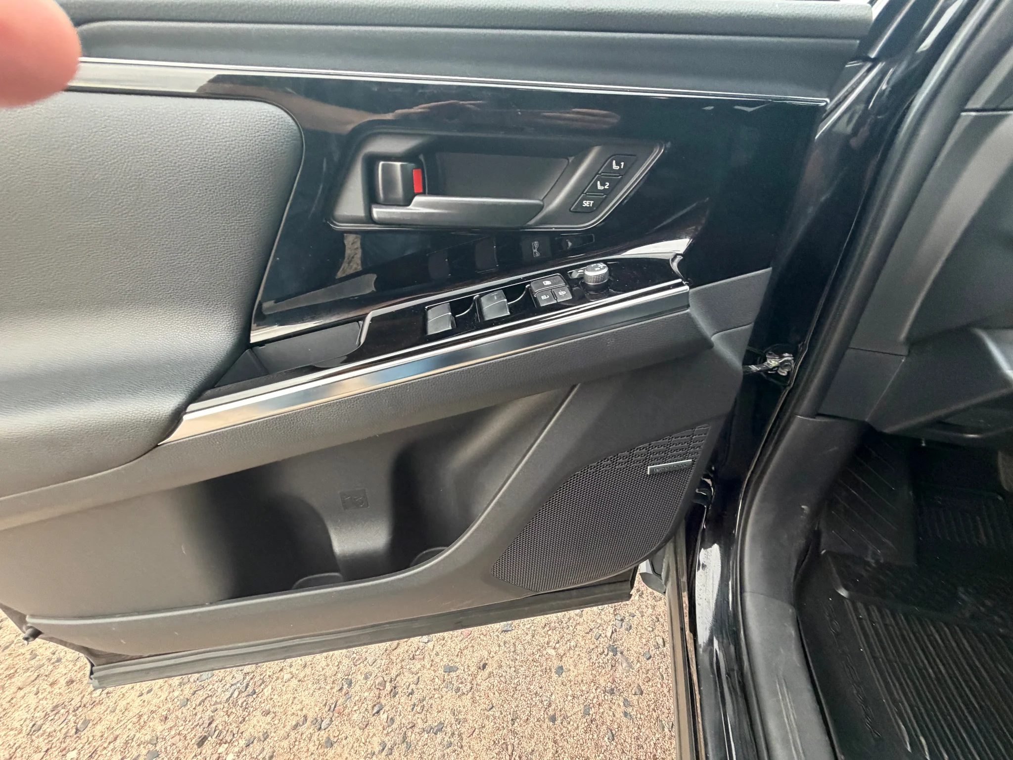 Used 2023 Galactic Black Subaru Limited image 17