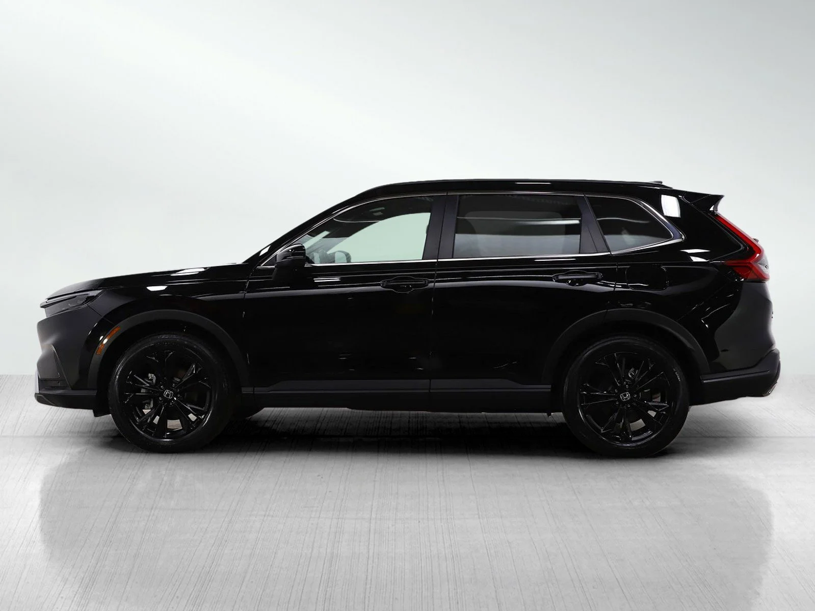 Used 2025 Honda CR-V Sport Touring with VIN 2HKRS6H98SH820758 for sale in Burnsville, Minnesota