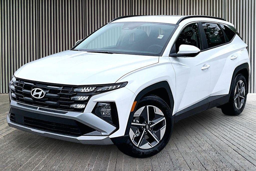 New 2026 White Pearl Hyundai SEL image 2