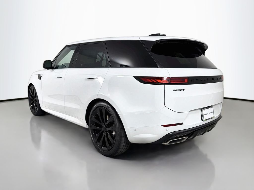New 2026 Fuji White Land Rover Dynamic SE image 7