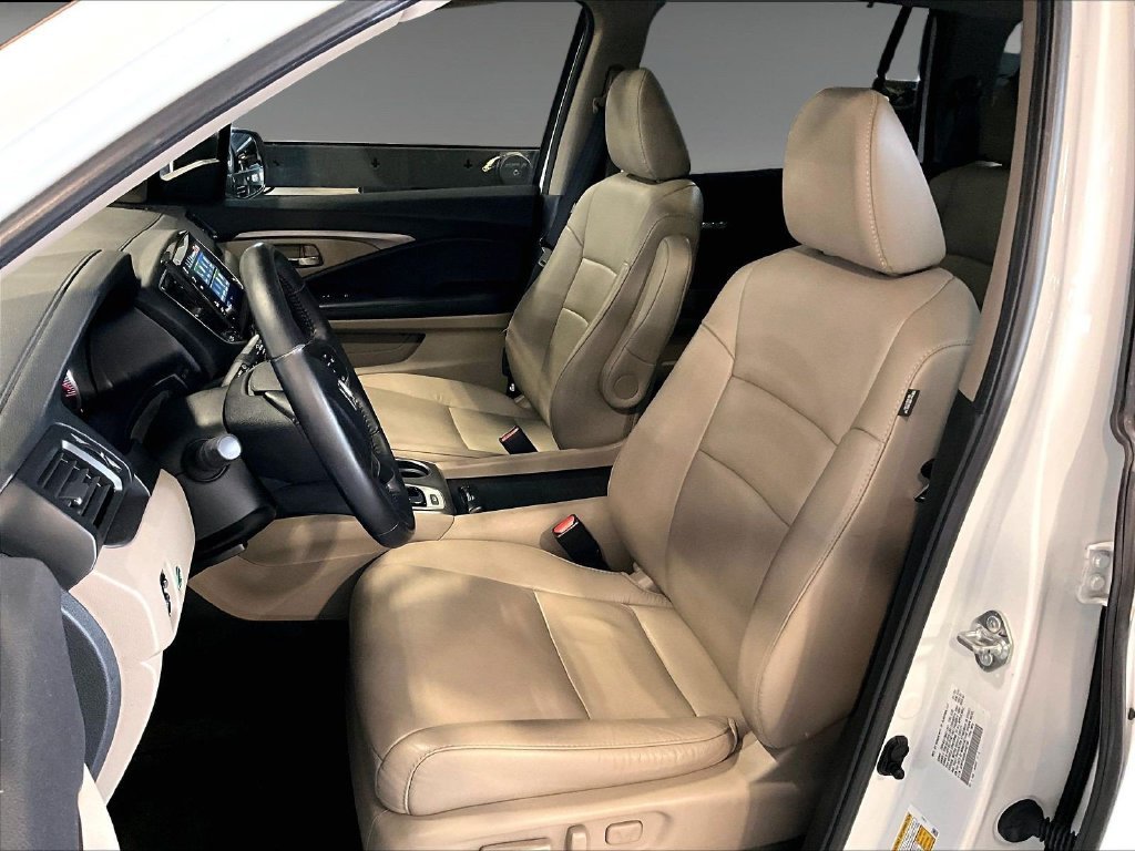 Used 2020 White Honda EX-L image 10