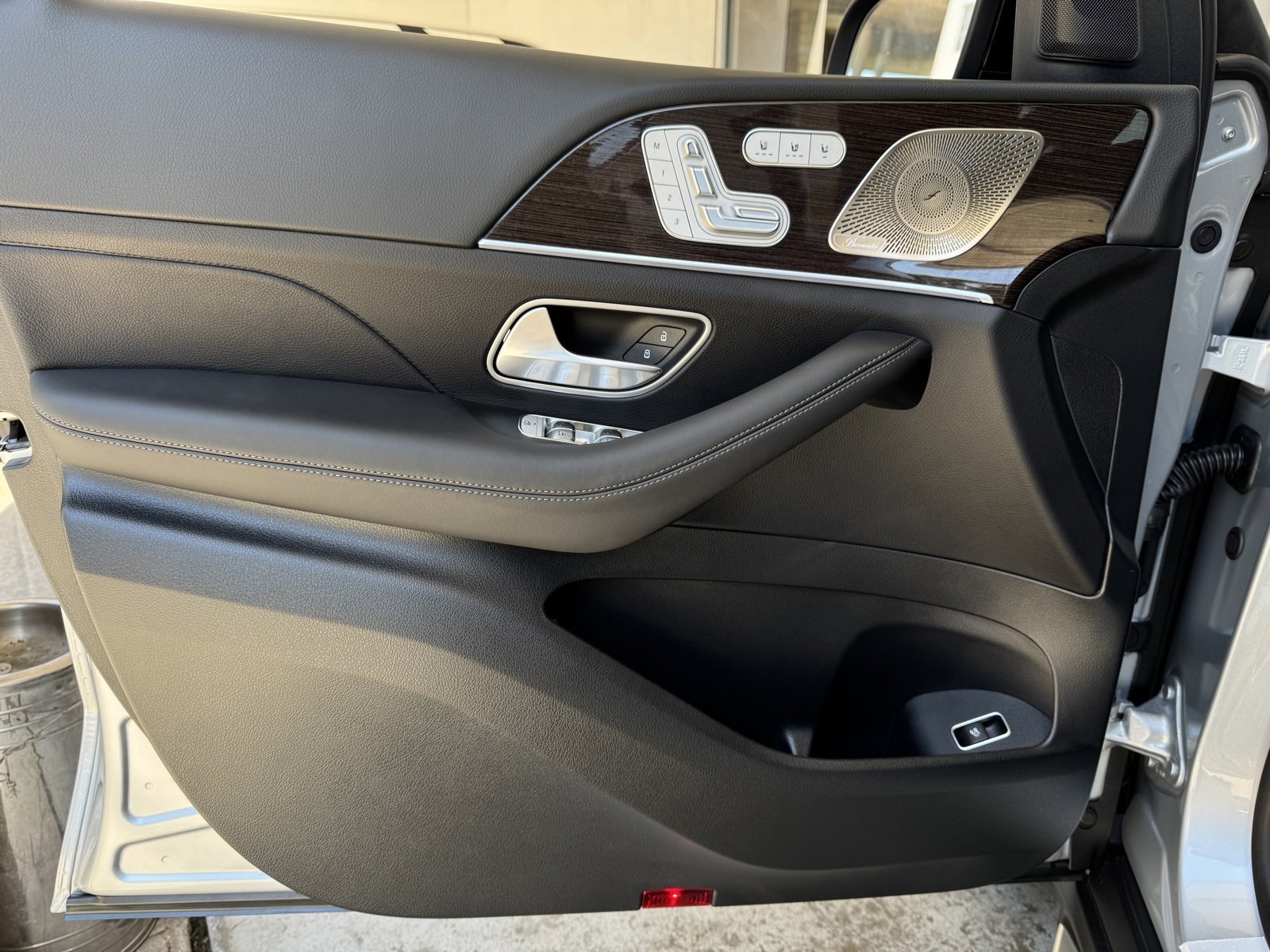 New 2026 Cirrus Silver Metallic Mercedes-Benz GLE 450 image 42