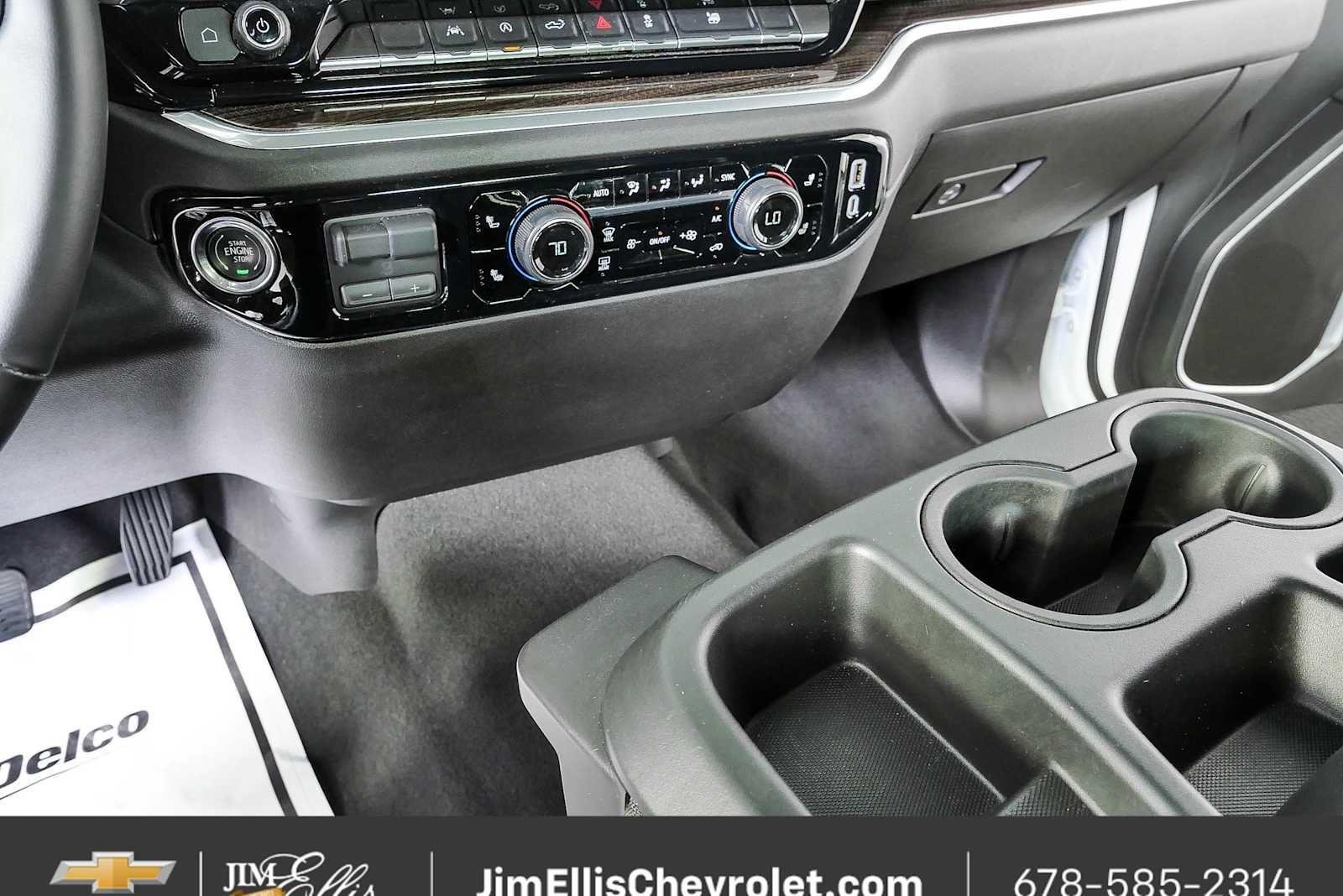 2026 Chevrolet Silverado 1500 RST - Photo 17