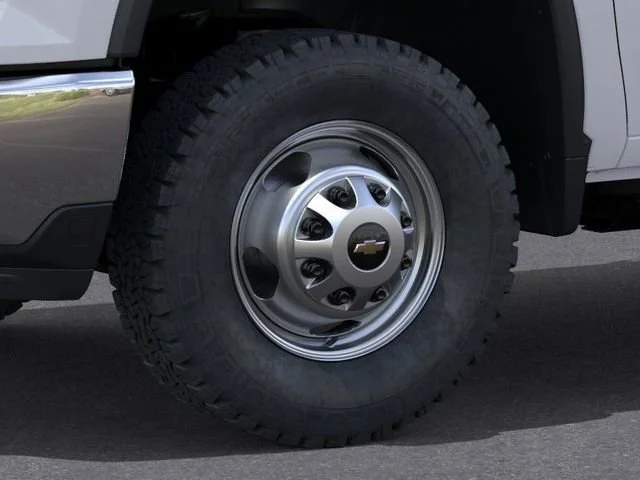 New 2026 Summit White Chevrolet Work Truck image 9