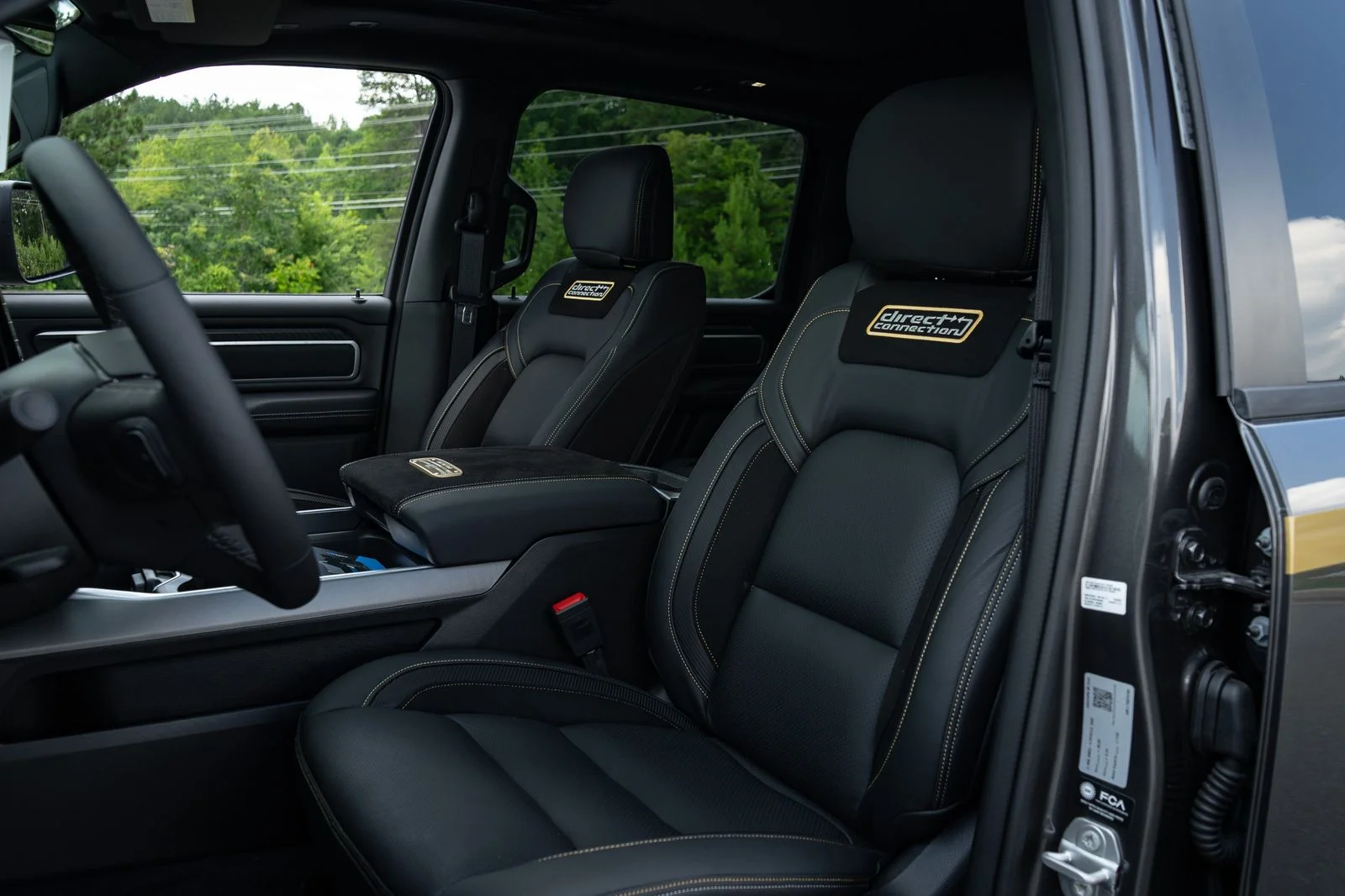 New 2026 Granite Crystal Metallic Clear-Coat Exterior Paint RAM Big Horn with DC 650 Supercharged Package image 34