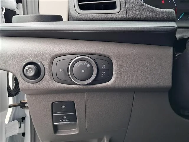 2024 Ford Transit Cutaway Base - Photo 15