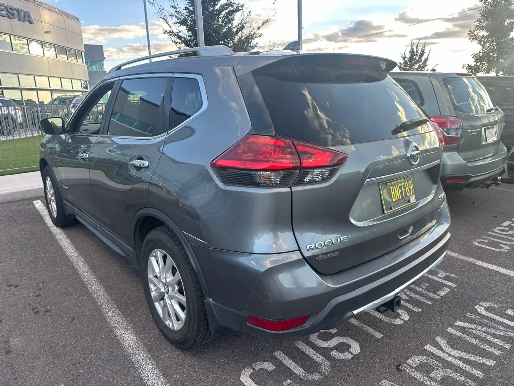Used 2017 Gray Nissan Hybrid SV image 11
