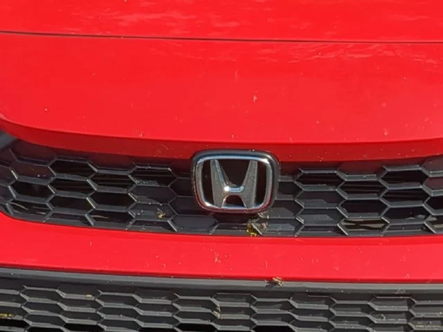 Used 2025 Rallye Red Honda Sport image 4