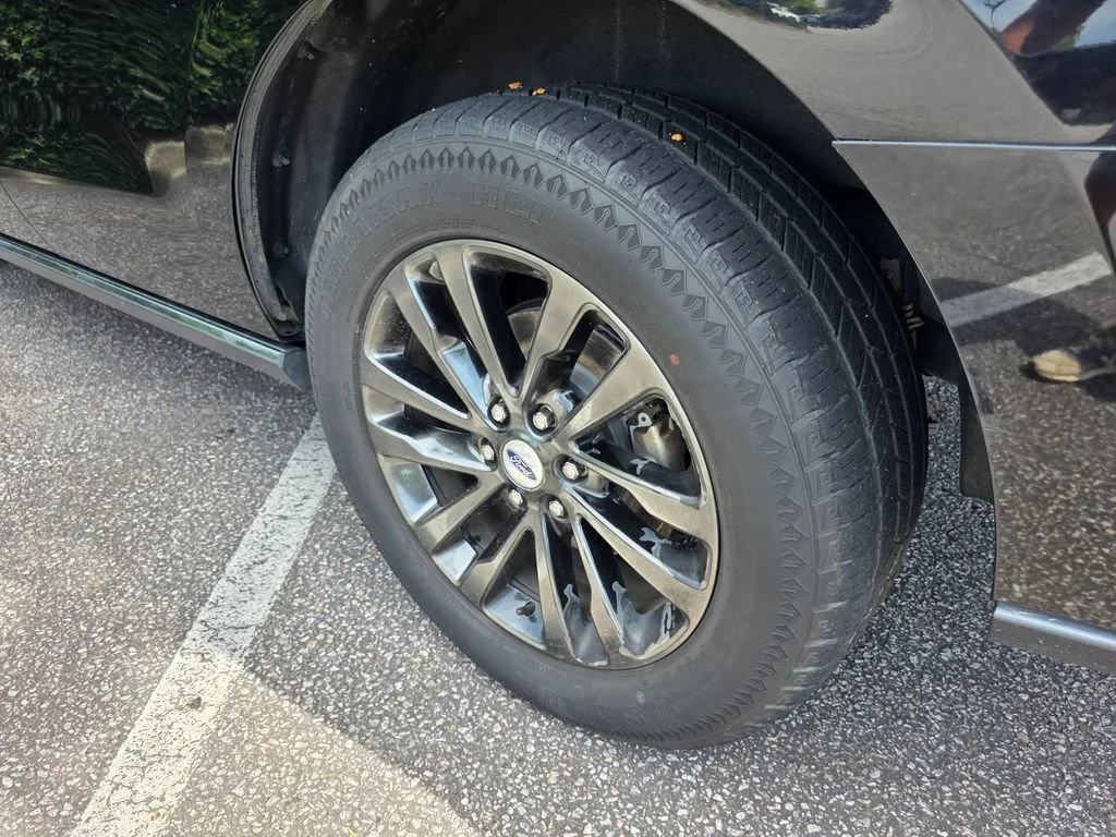 Used 2019 Black Ford Limited image 33