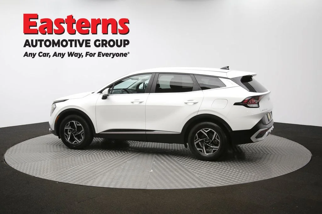 Used 2023 White Kia LX image 59
