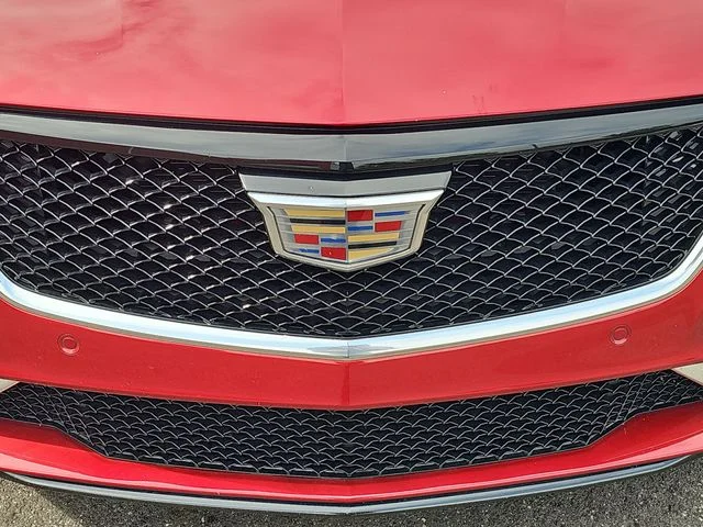 Used 2023 Red Cadillac Sport image 34