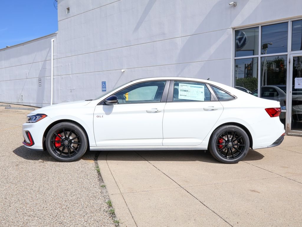 New 2026 White Volkswagen 2.0T Autobahn image 2
