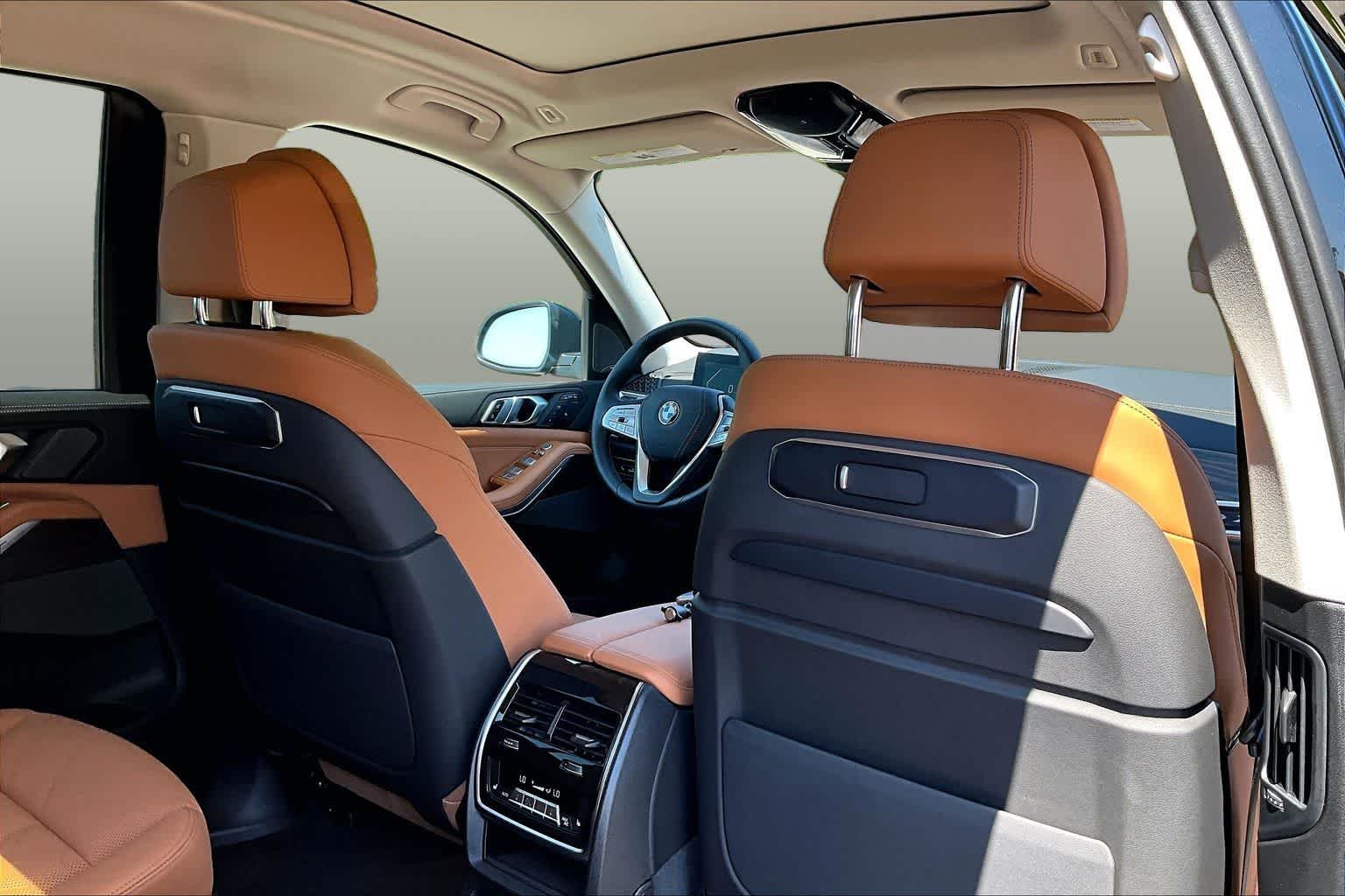 2025 BMW X7 40i - Photo 20
