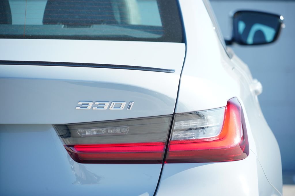 New 2026 Brooklyn Grey Metallic BMW 330i image 8