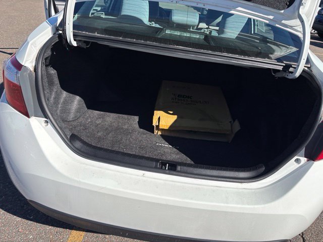 Used 2015 Super White Toyota LE image 9