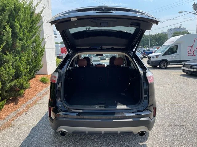 Used 2019 Black Metallic Ford Titanium image 48