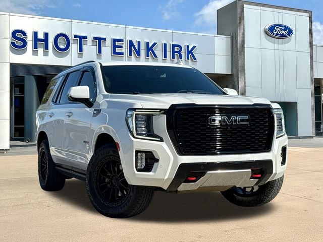 Used 2024 White GMC AT4 image 1