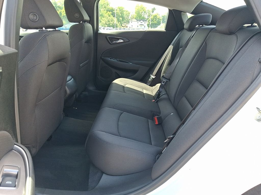 Used 2023 White Chevrolet LS image 11