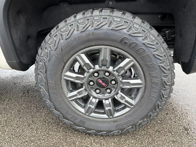 2026 GMC Sierra 1500 AT4X - Photo 26