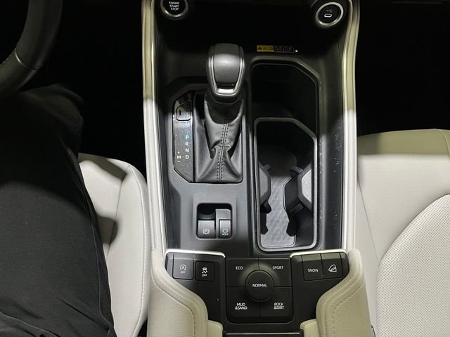 Used 2024 Beige Toyota XLE image 23