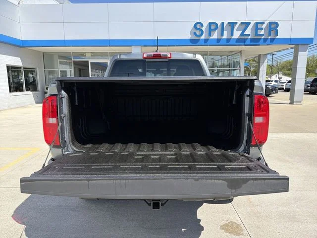 Used 2022 Gray Chevrolet ZR2 image 24