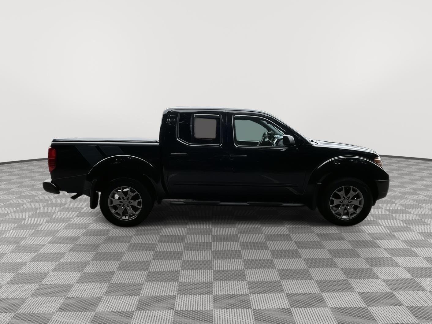 Used 2020 Magnetic Black Pearl Nissan SV image 4