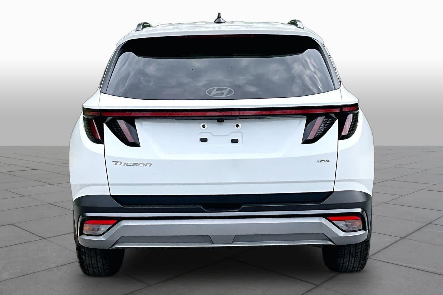 Used 2026 Serenity White Pearl Hyundai SEL Premium image 4