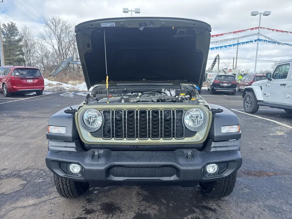 2025 Jeep Wrangler 4-Door Sport S - Photo 9