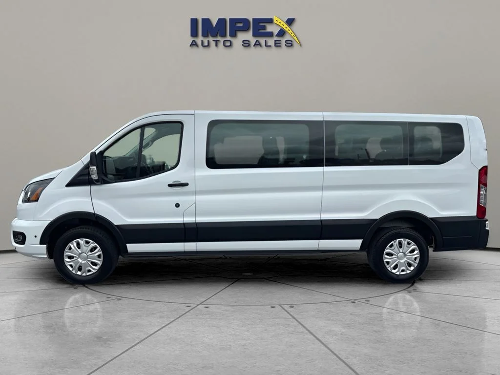 Used 2025 White Ford XLT image 2