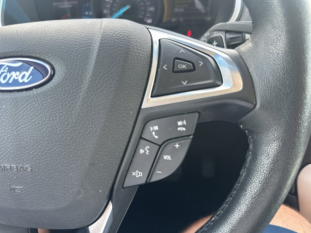 Used 2017 Magnetic Metallic Ford SEL image 17