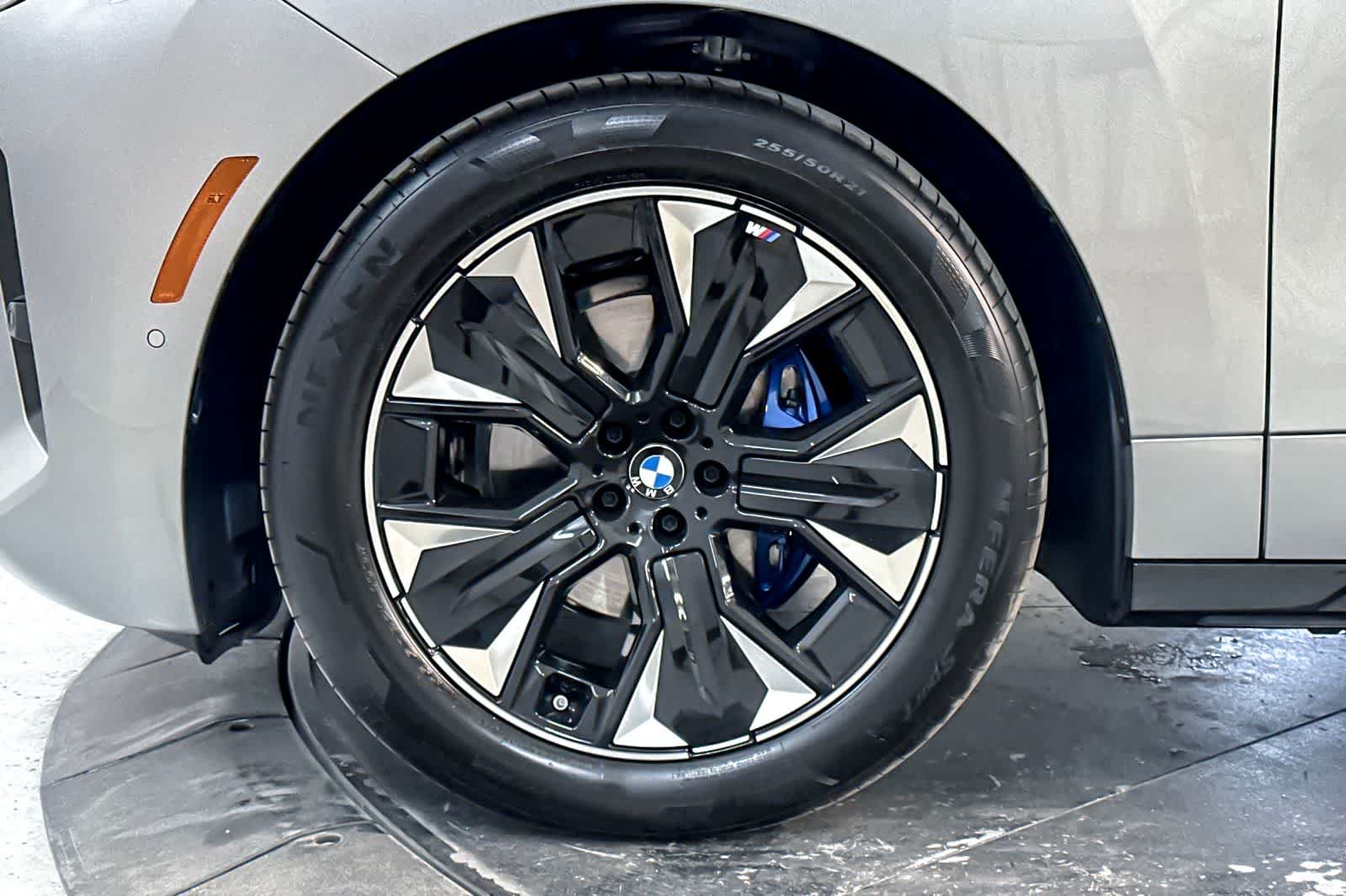 Used 2026 Space Silver Metallic BMW xDrive45 image 26