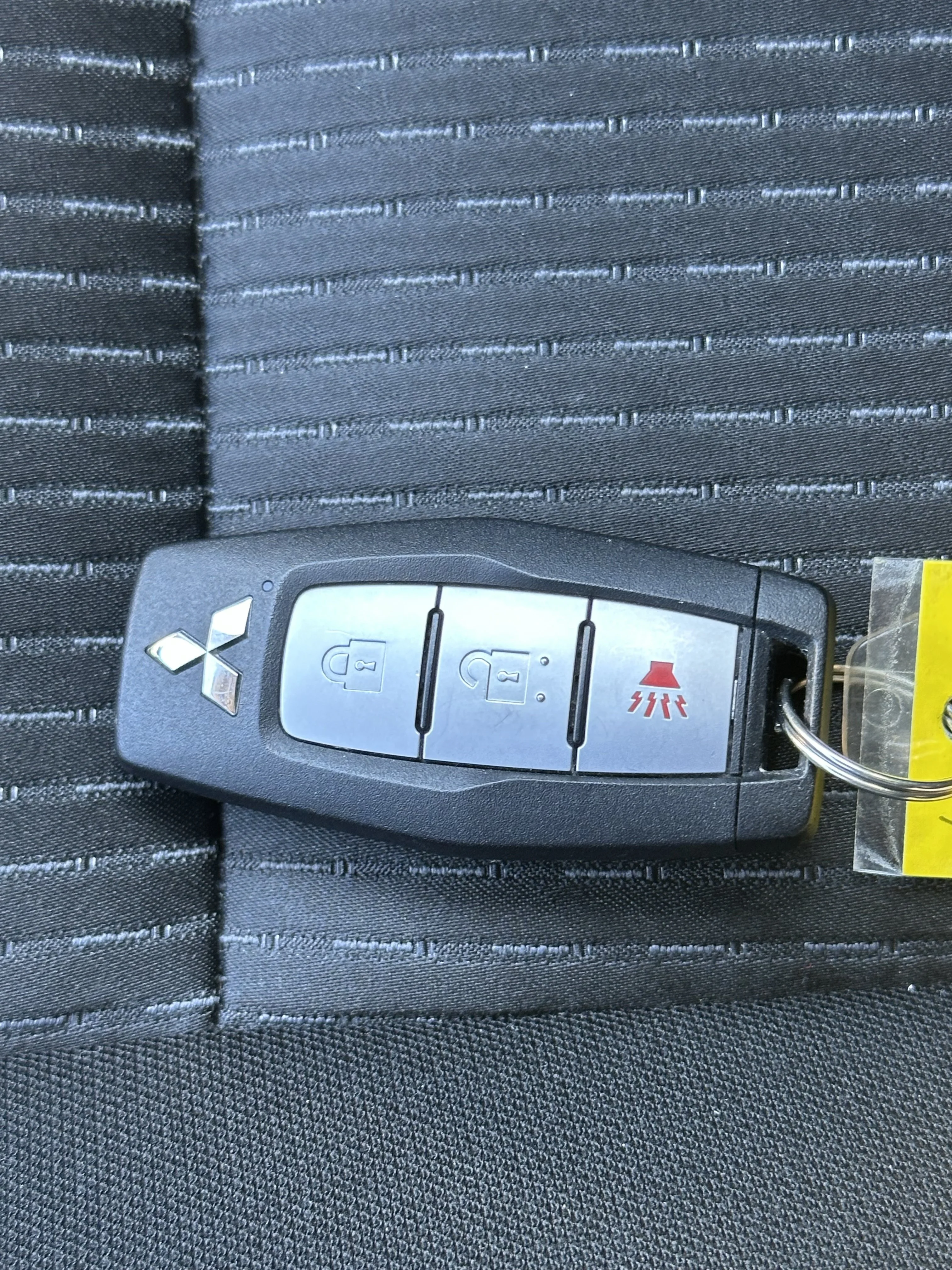 Certified Used 2025  Mitsubishi ES image 23