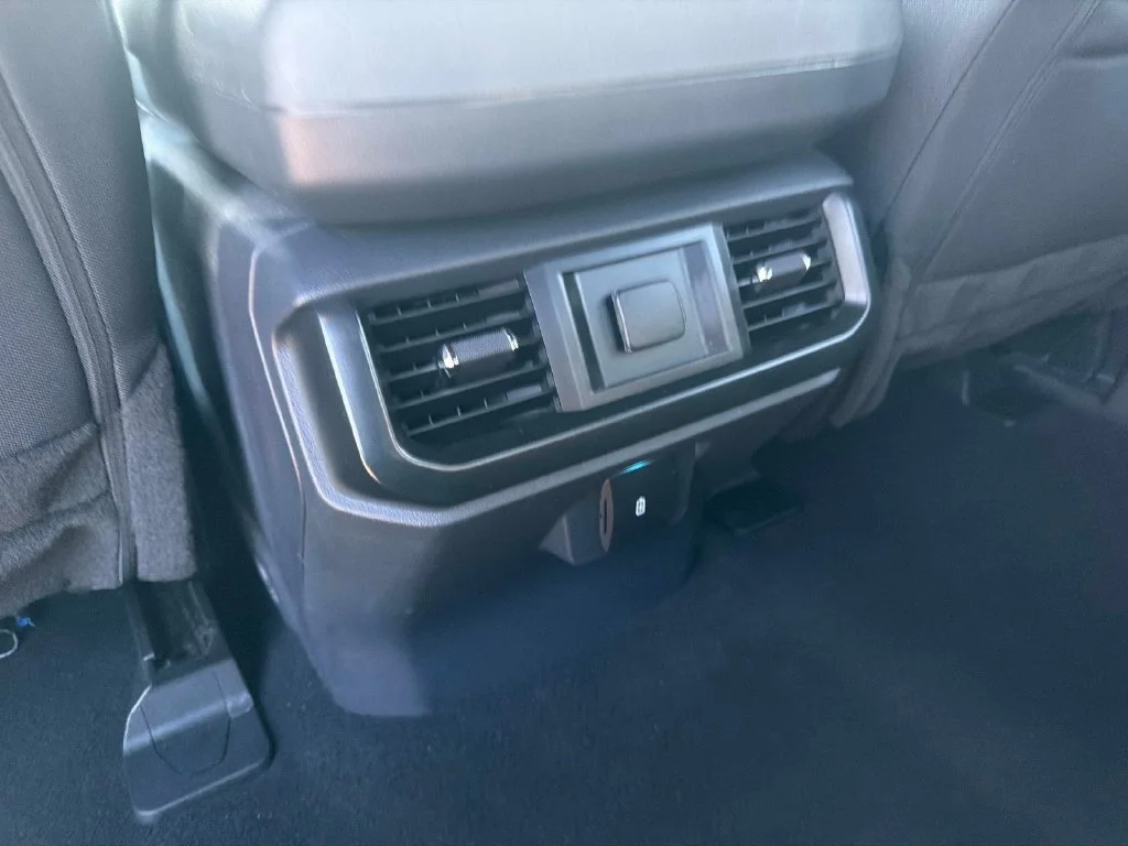Used 2023 Blue Ford XL image 18